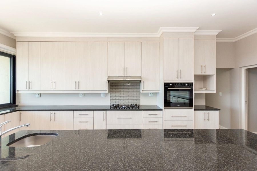 4 Bedroom Property for Sale in Myburgh Park Western Cape